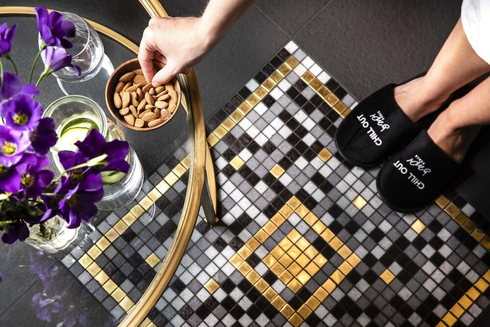 Фото Hotel Bourgogne & Montana