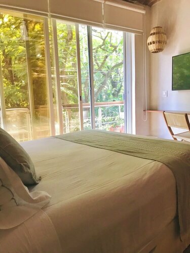 Гостиница Casa del Parque Hotel & Restaurante в Куэрнаваке