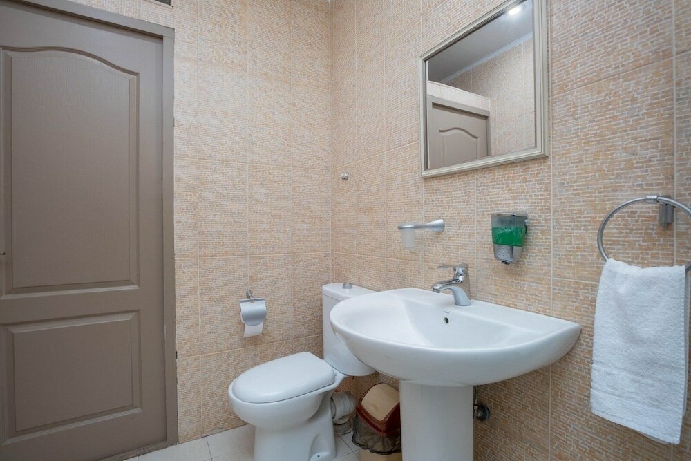 Фото Stay Inn на Налбандяна 7/1