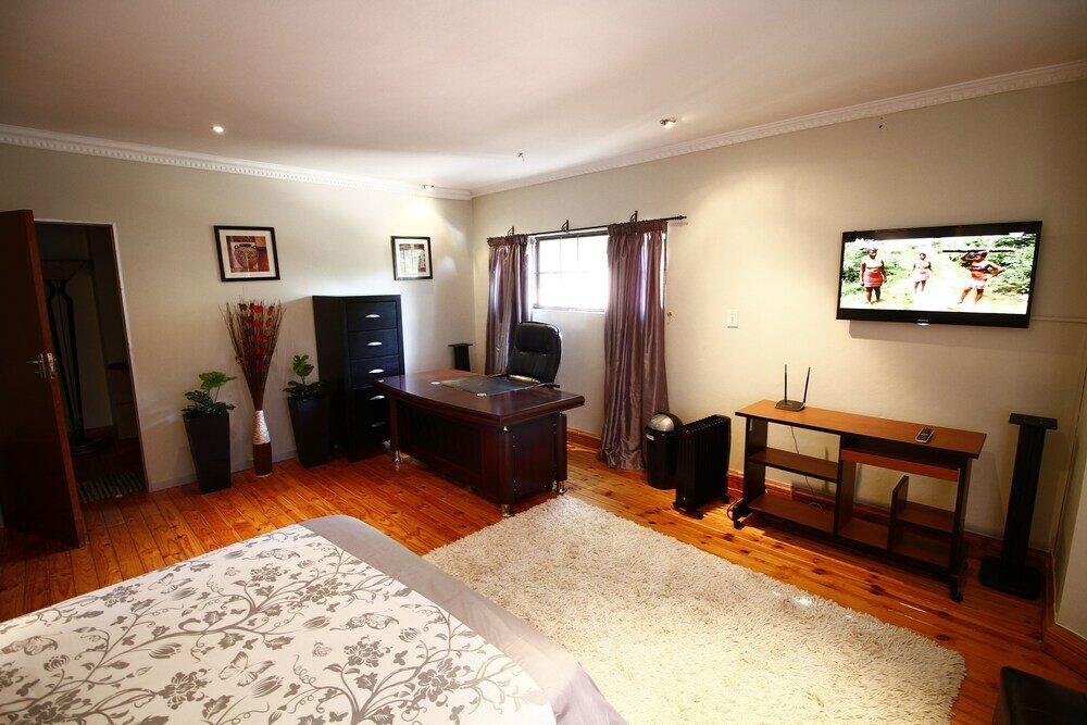 Фото The Private Place