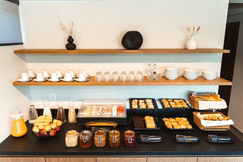 Фото Elivia Boutique Suites