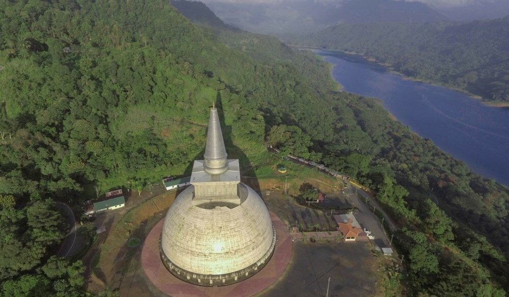 Фото Ramboda Falls Hotel