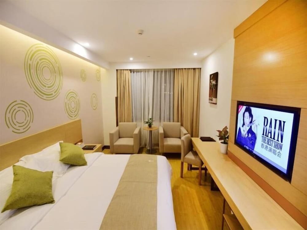 Фото GreenTree Inn Ningbo Beilun District Meishan Beach Business Hotel