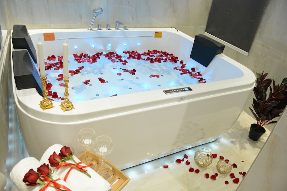 Фото Al-Ewan Hotel Apartments