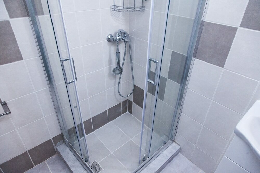 Фото Cozy apartment n Stavros Niarchos Park