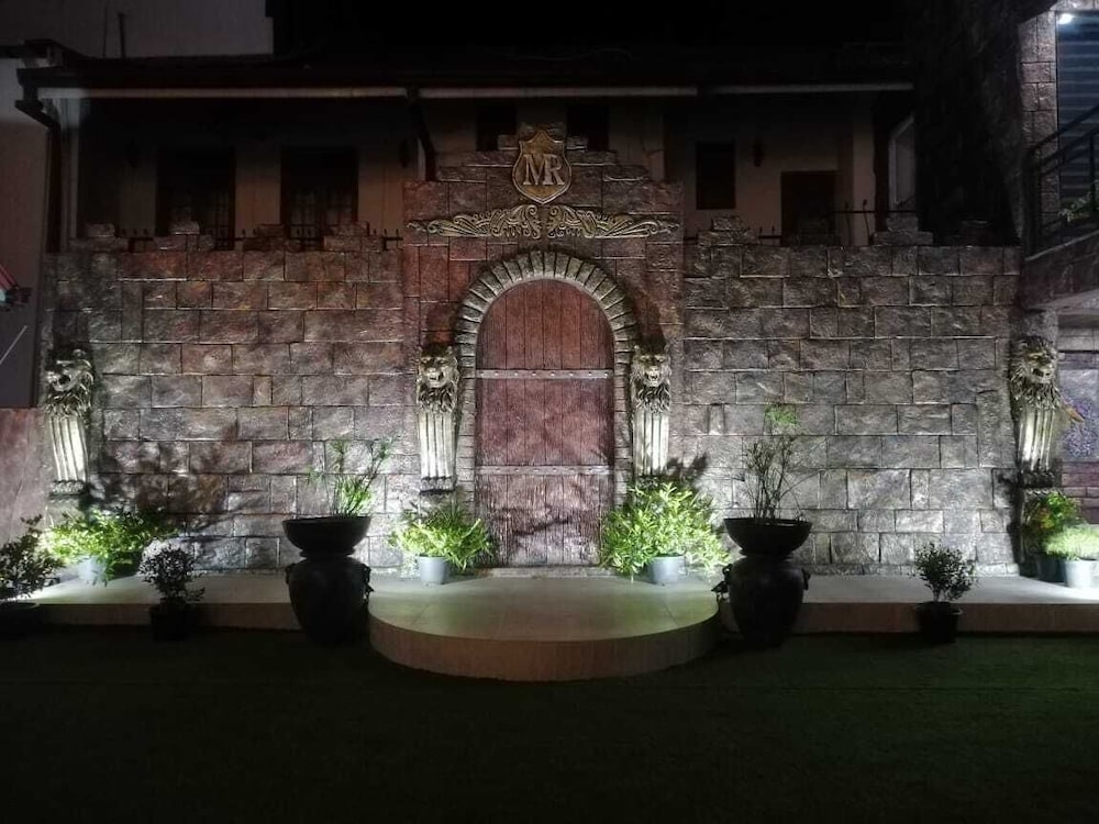 Фото Mikayla Resort