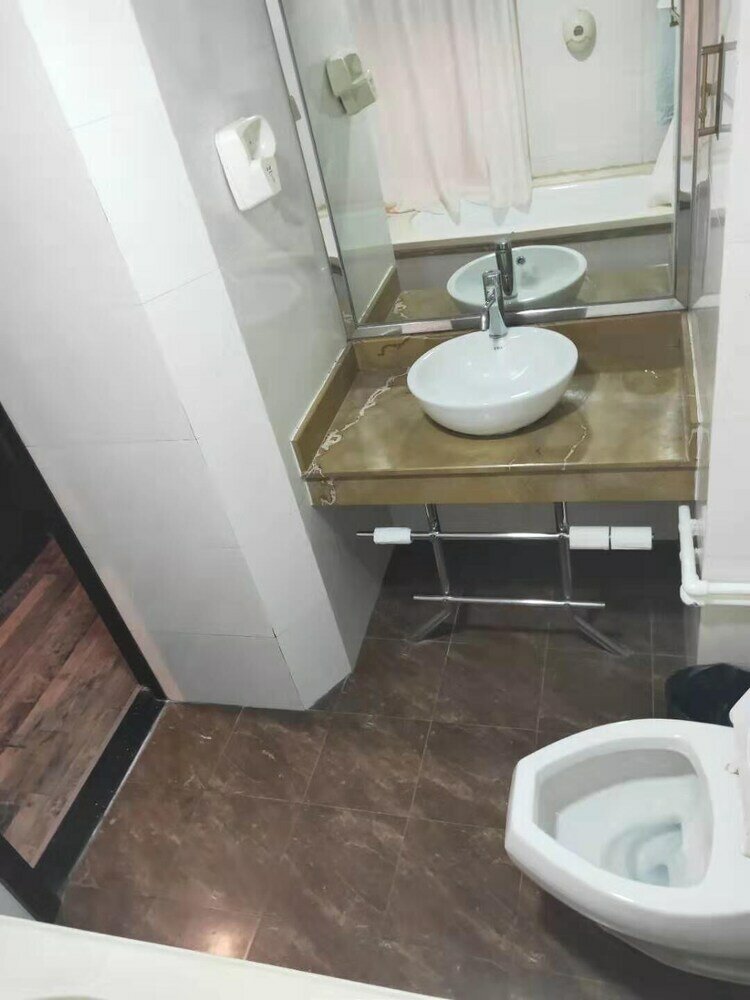 Фото Yixuan Light Luxury Hotel