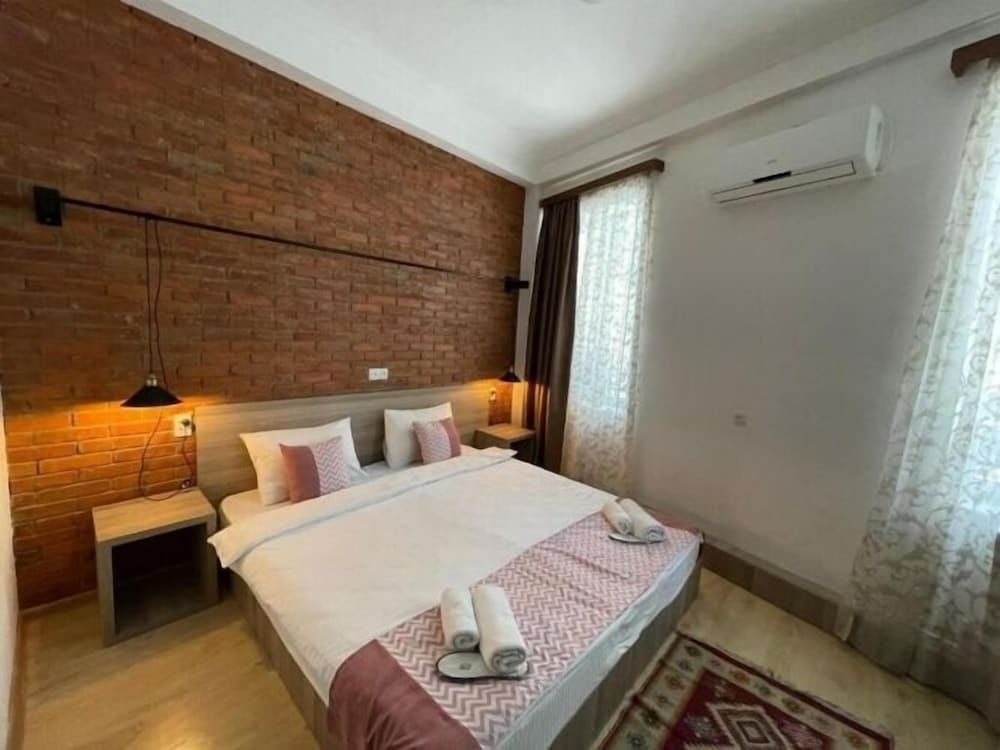 Фото Отель Tbil Inn