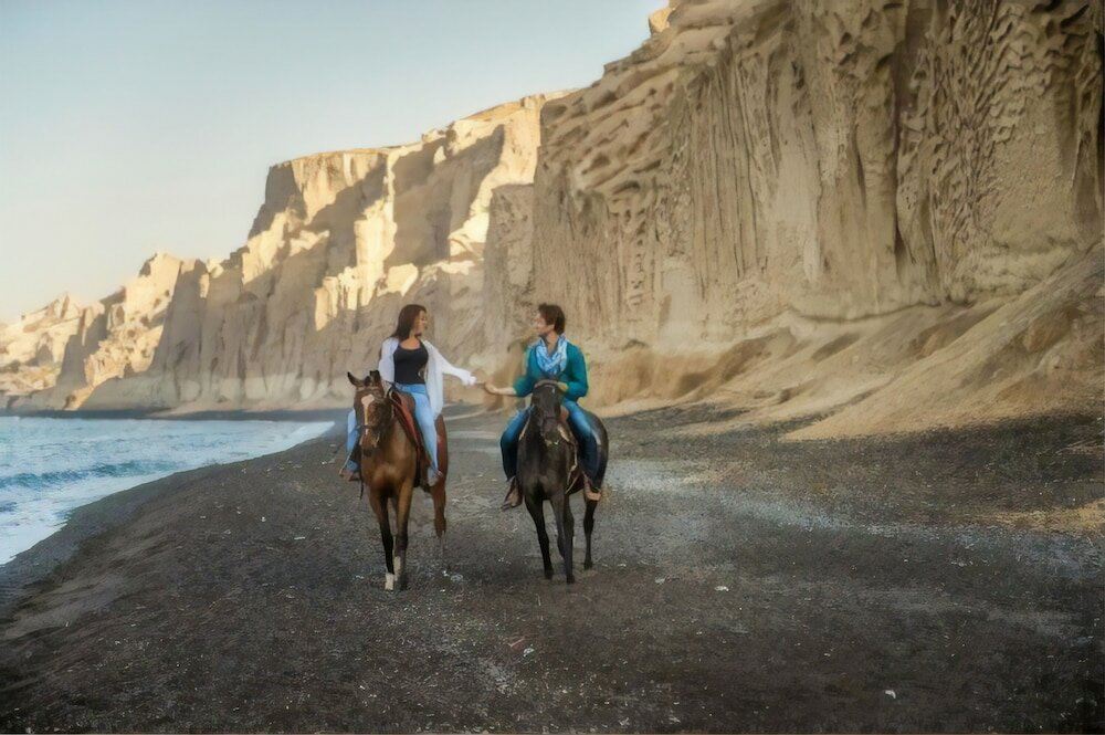 Фото Monolithos Villa