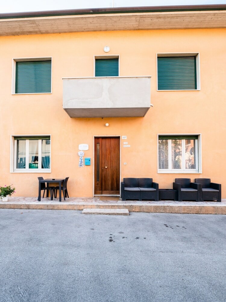 Фото Casa Mafalda - Rooms Friends and More