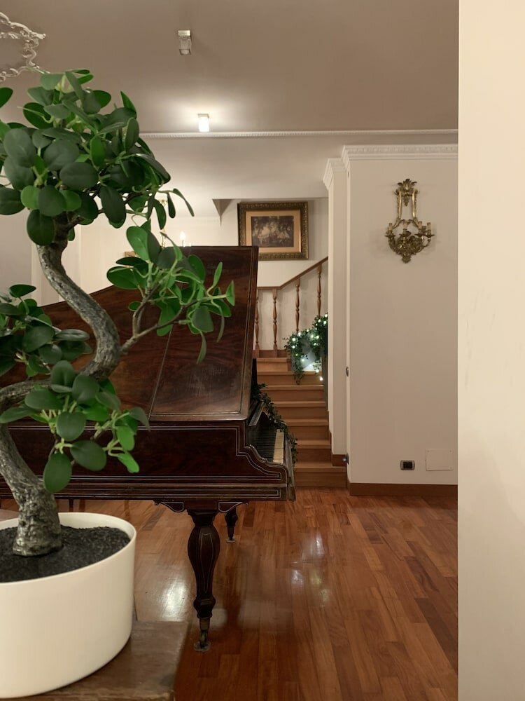 Фото Residenza Tritone a Fontana di Trevi