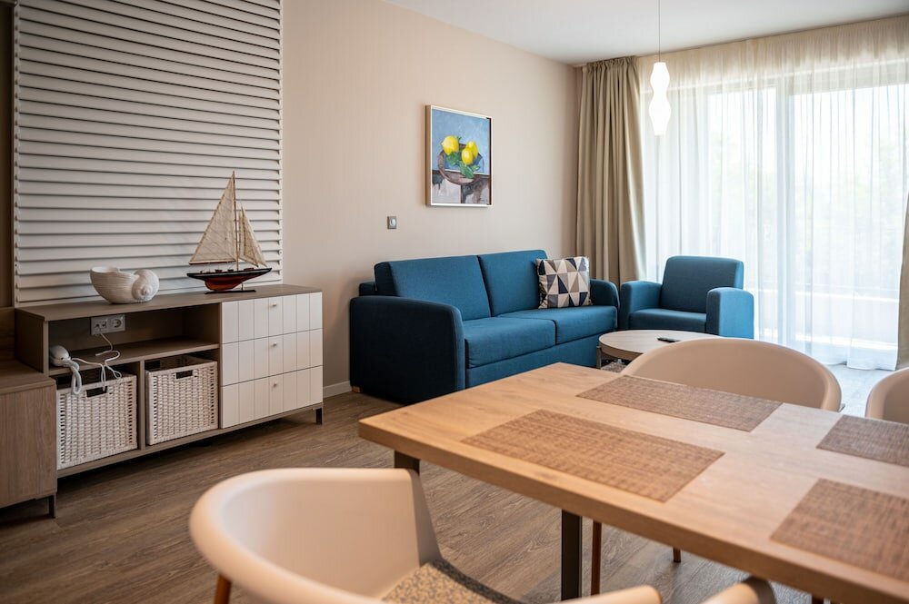 Фото Hotel Romance & Family Suites