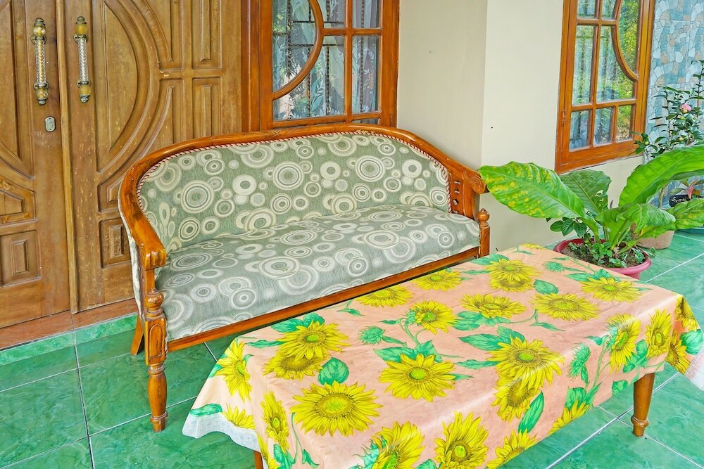 Фото Spot On 91527 As-sakinah Homestay
