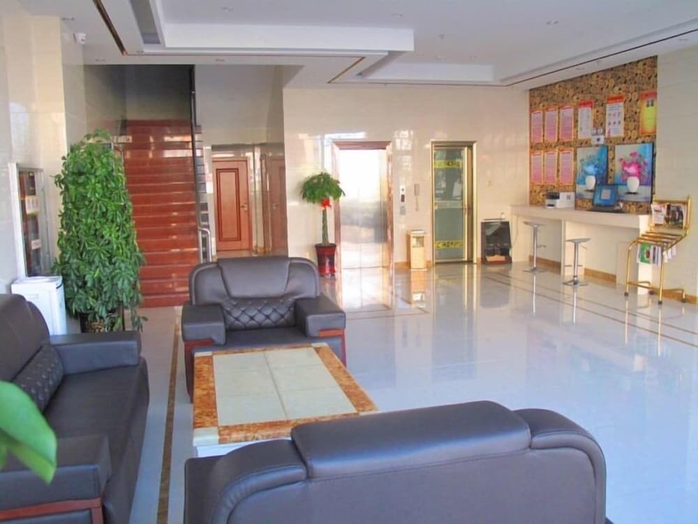 Фото GreenTree Inn Alashanmeng Zuoqi Xinsizhong Business Hotel