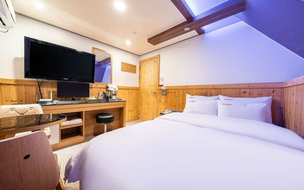 Фото Bucheon A Hotel