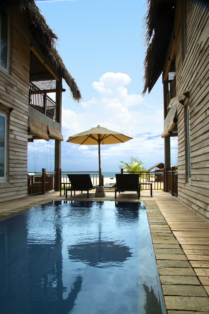 Фото Maalu Maalu Resort & SPA Pasikuda