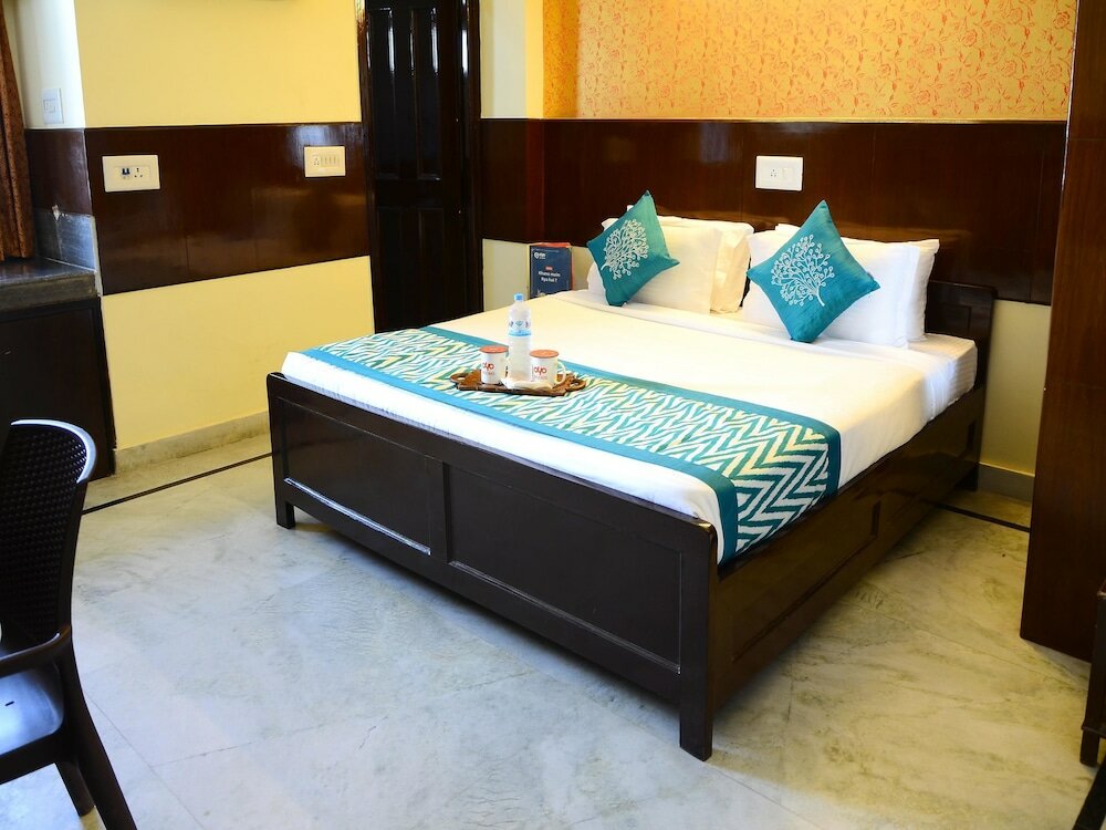 Фото Capital O 2259 Olive N Blue