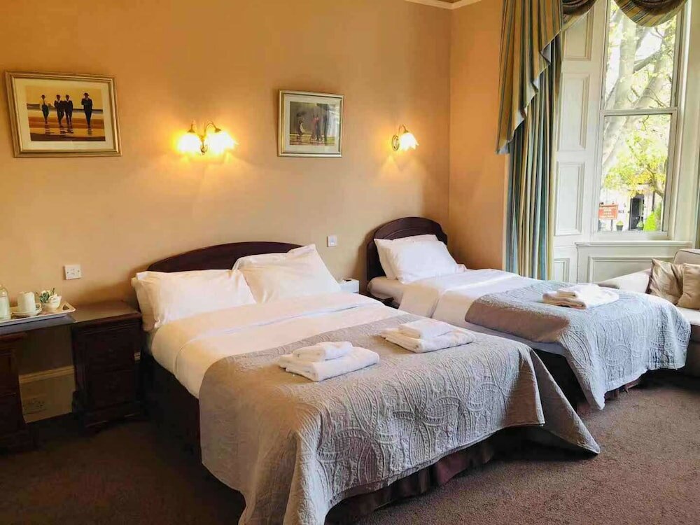 Фото Allison House 16 Guesthouse