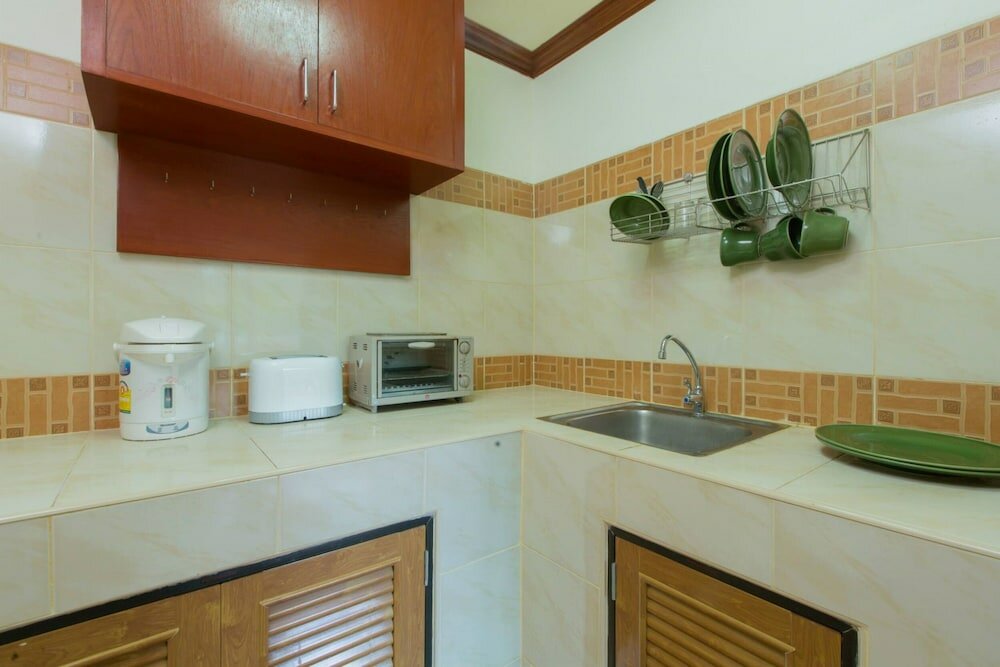 Фото Patong Rai Rom Yen Resort Sha