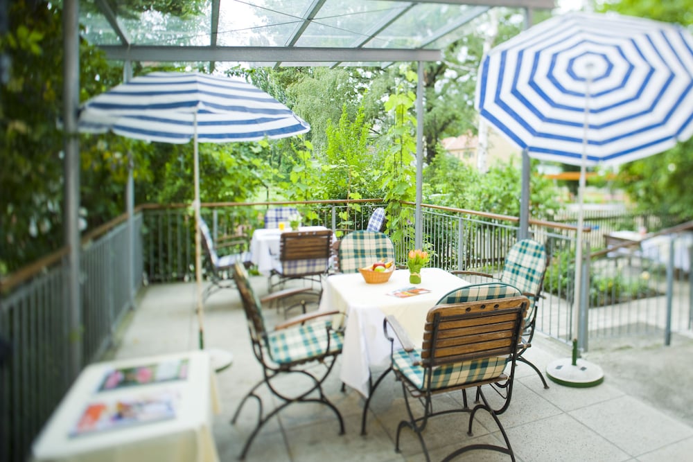 Фото Haus Mobene - Hotel Garni