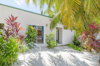 Фото Captains Residence by Vista