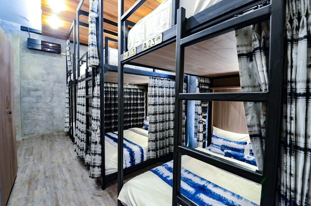 Фото The Chic Lipe - Hostel