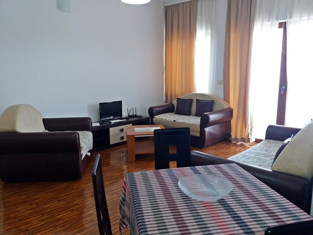 Фото Villa Oasis with swimming pool