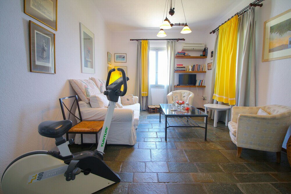 Фото Home with View of Agios Ioannis in Tinos