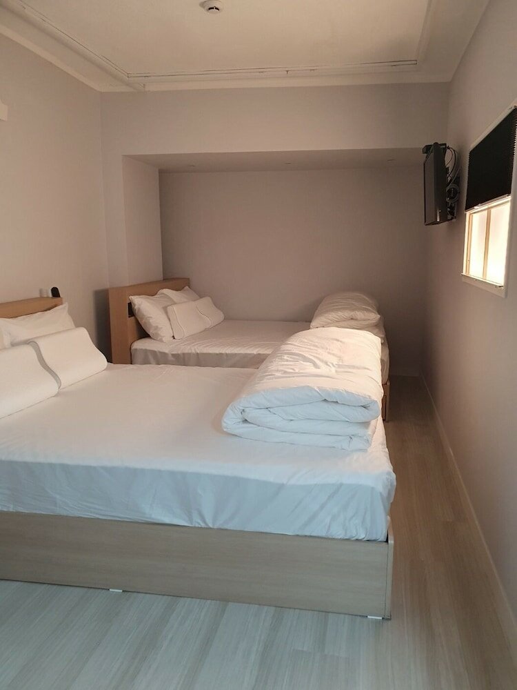 Фото Winwin Guesthouse