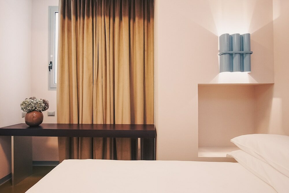 Фото Moderno Hotel Rome