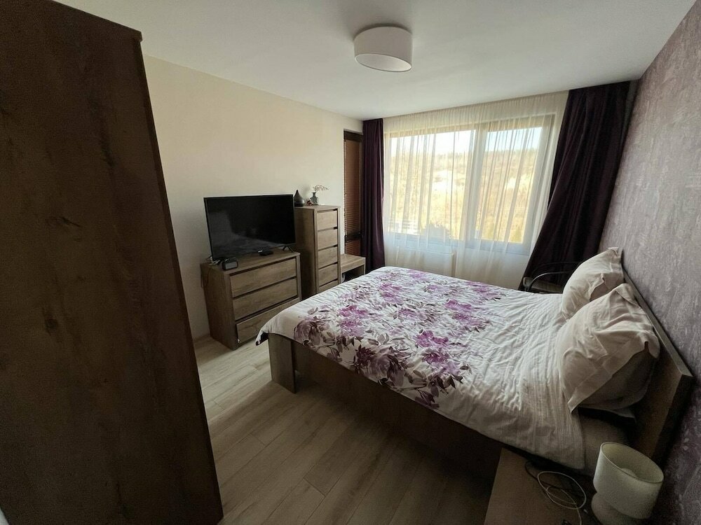 Фото Luxurious Sunset Villa with Pool