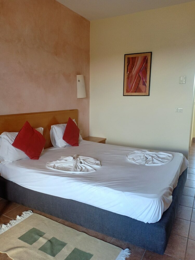 Фото Hotel Sufetula