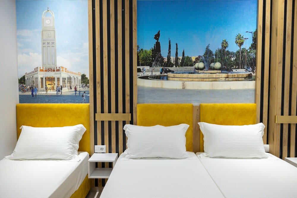 Фото отеля 2