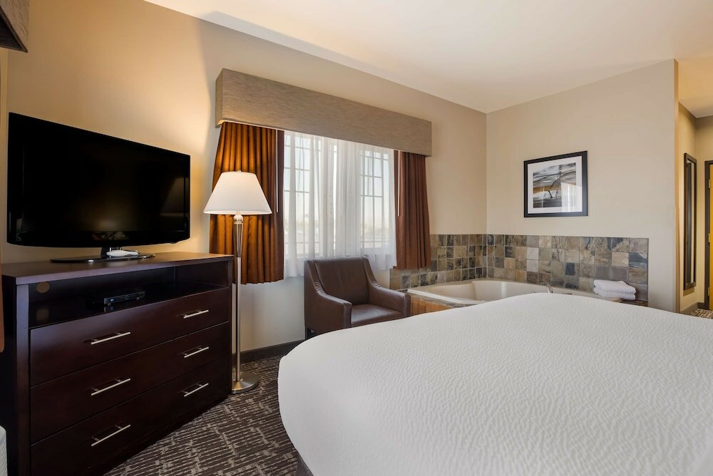 Фото Best Western Northwest Lodge