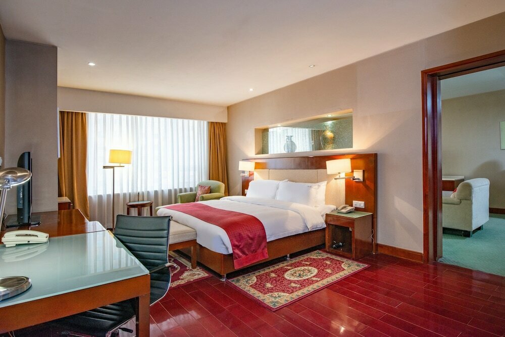 Hotel Holiday Inn Hohhot, Hohhot, photo