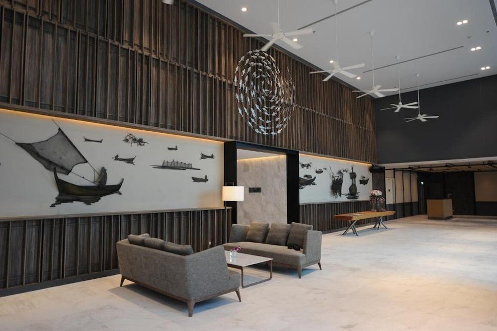 Фото Oakwood Hotel and Residence Sri Racha