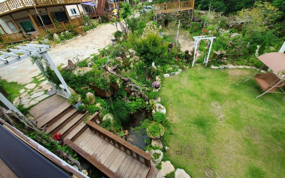 Фото Jeongseon Solmi Pension