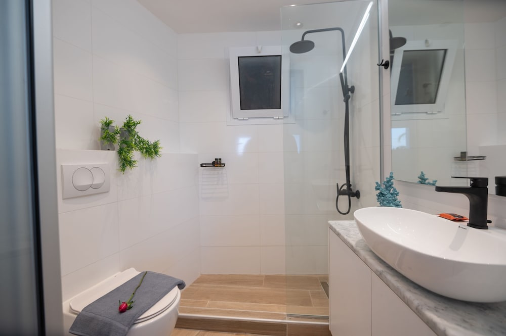 Фото Eleftheria Suites