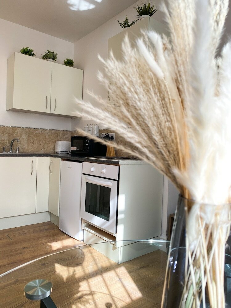 Фото Holland Road Stays