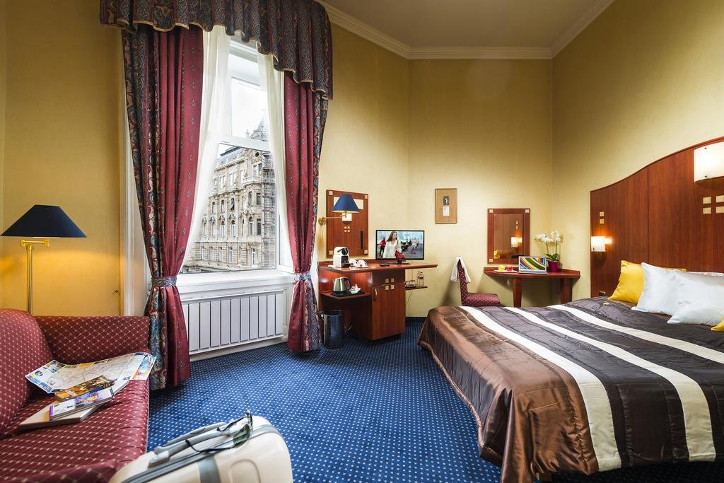 Фото Leo Panzio Hotel