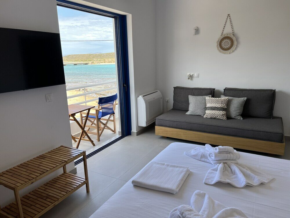 Фото Kythera Beach Apartments