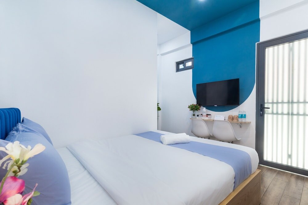 Фото Cozrum Homes Charming Corner 2