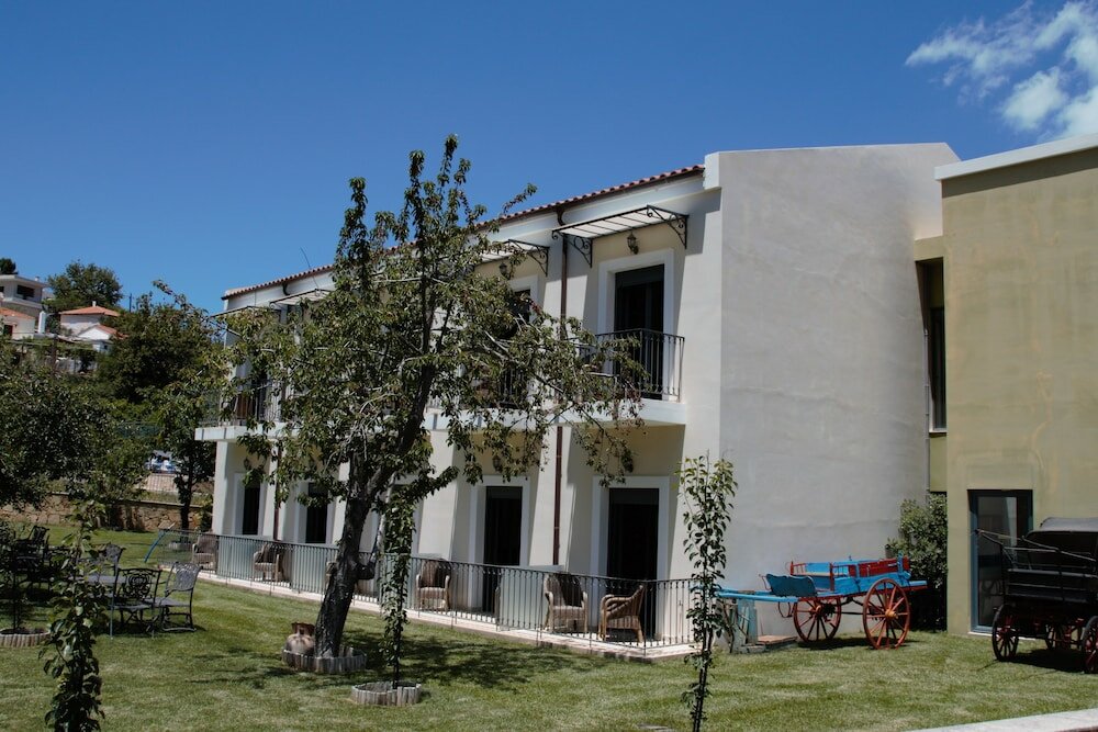 Фото Alexander Mountain Resort