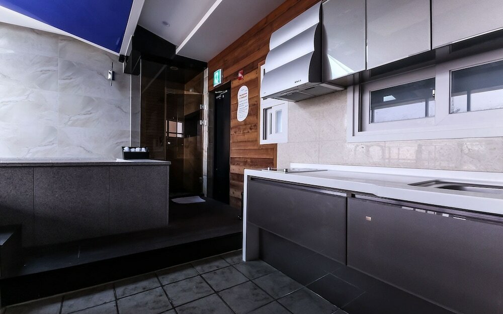 Фото Pohang Jukdo Market 11avenue