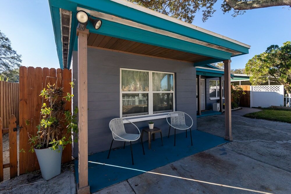 Фото A Getaway on Walnut