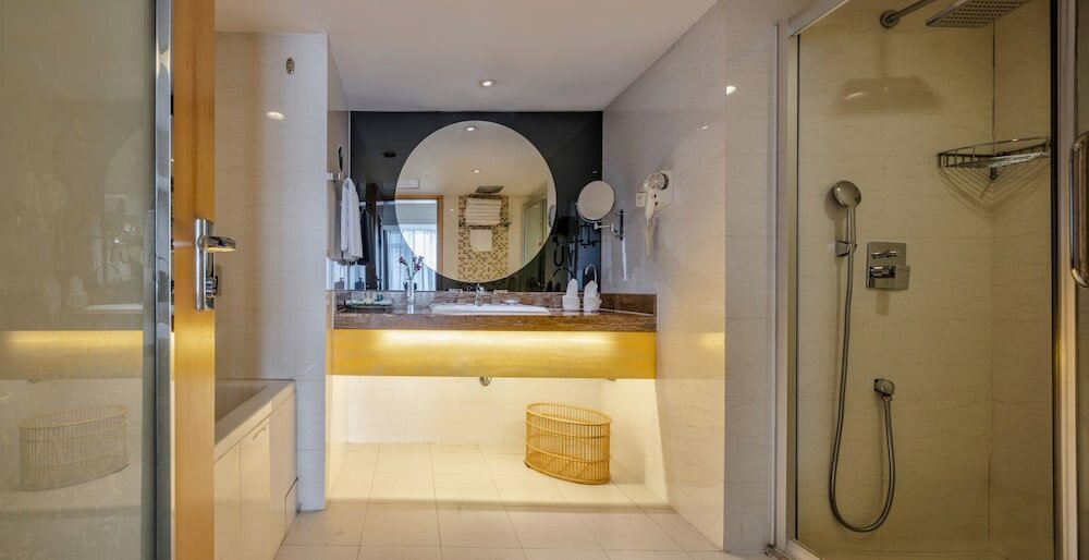 Фото Yungang Jianguo Hotel