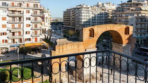 Гостиница Amazing aparment in the historical center of Thessaloniki в Салониках