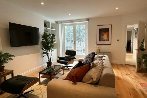 Spacious and Bright 1 Bedroom Flat in Notting Hill