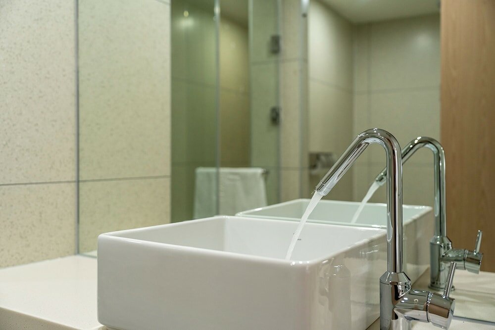 Фото H-avenue Hotel Seomyeon Station