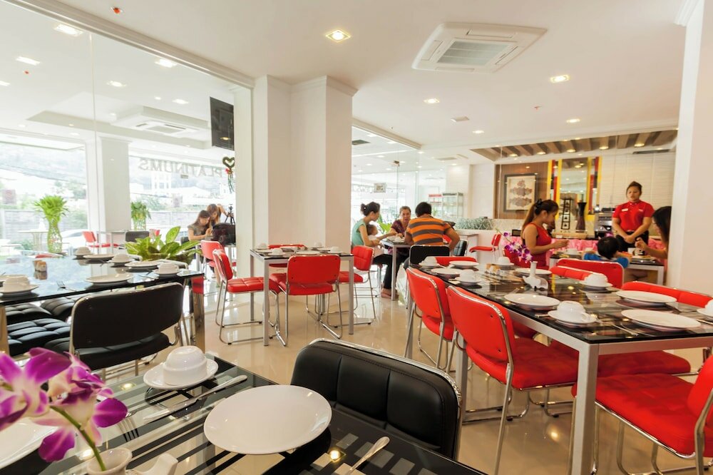 Фото Patong Diamond Hotel